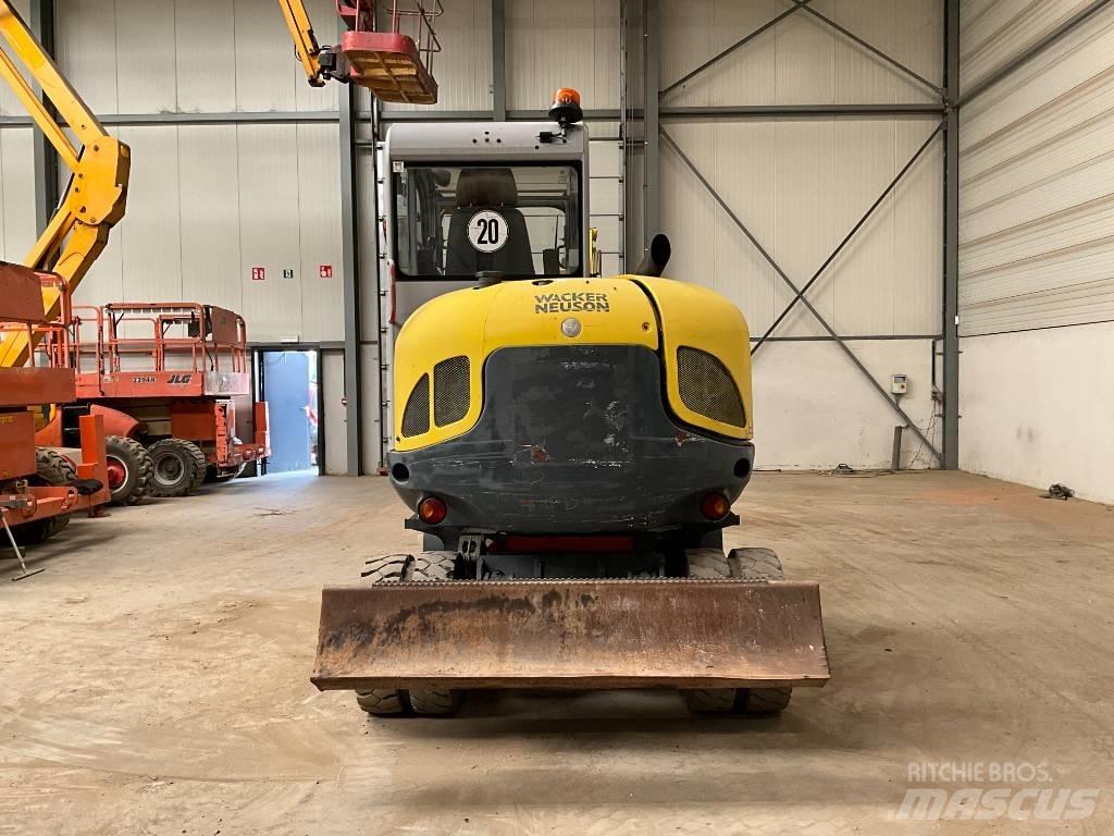 Neuson 6503 WD Ekskavatori uz riteņiem