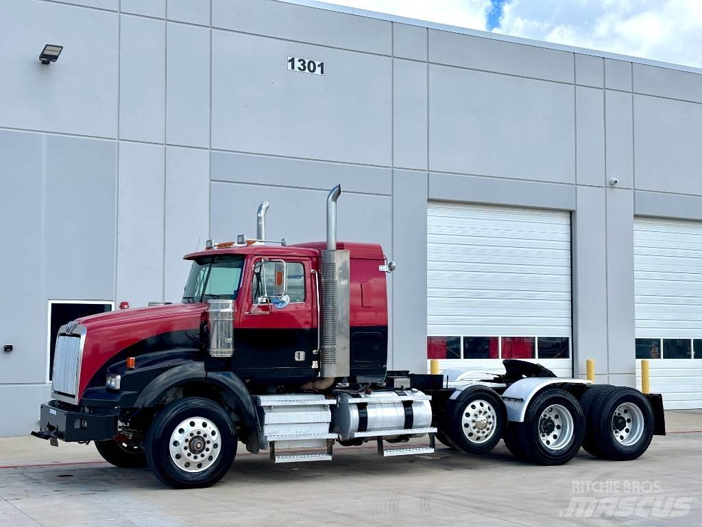 Western Star 4900 Vilcēji