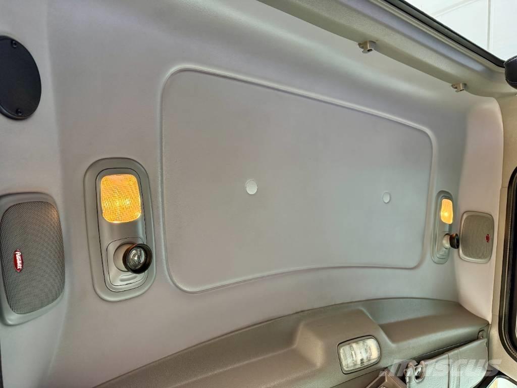 Peterbilt 389 Vilcēji