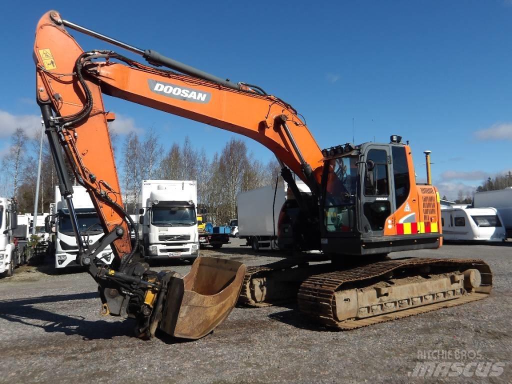 Doosan DX 235 LCR Kāpurķēžu ekskavatori