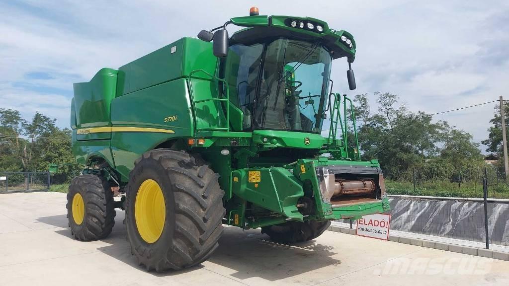 John Deere S770i Ražas novākšanas kombaini