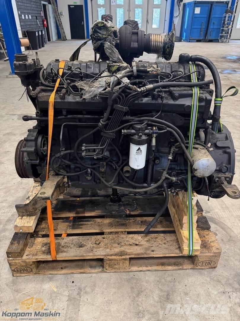 Sisu 74 EWA Dzinēji