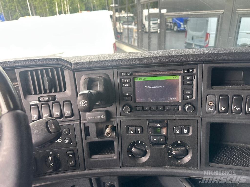 Scania R520 6x2 Vilcēji