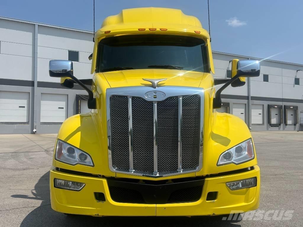 Peterbilt 579 Vilcēji