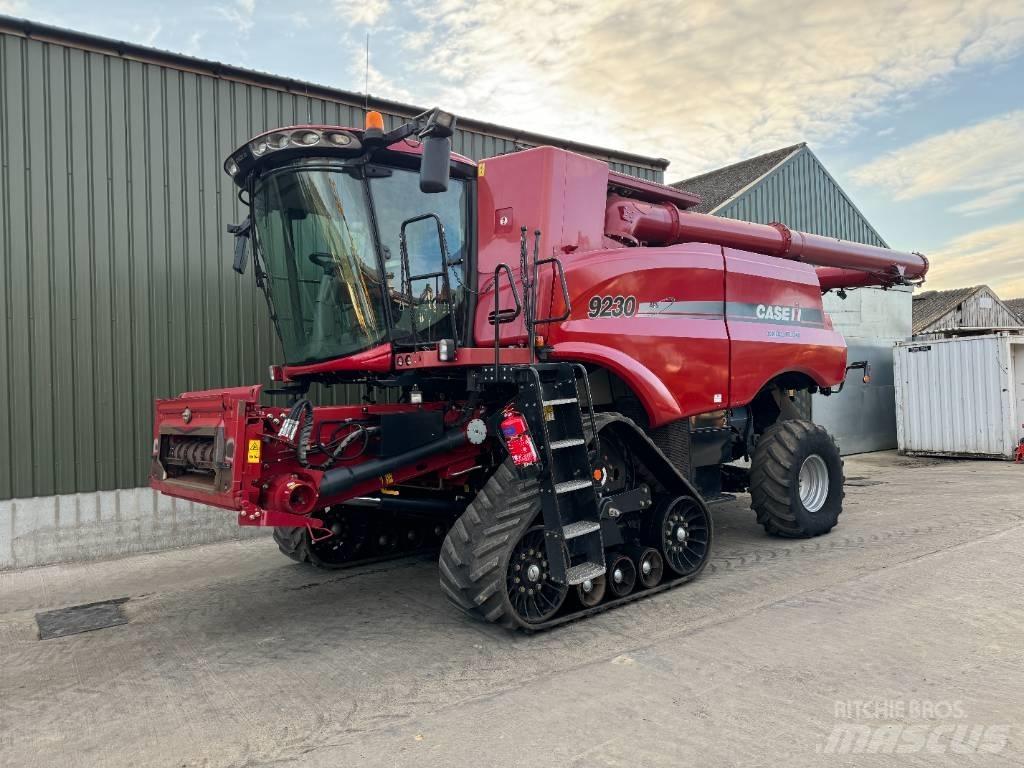 Case IH 9230 Ražas novākšanas kombaini