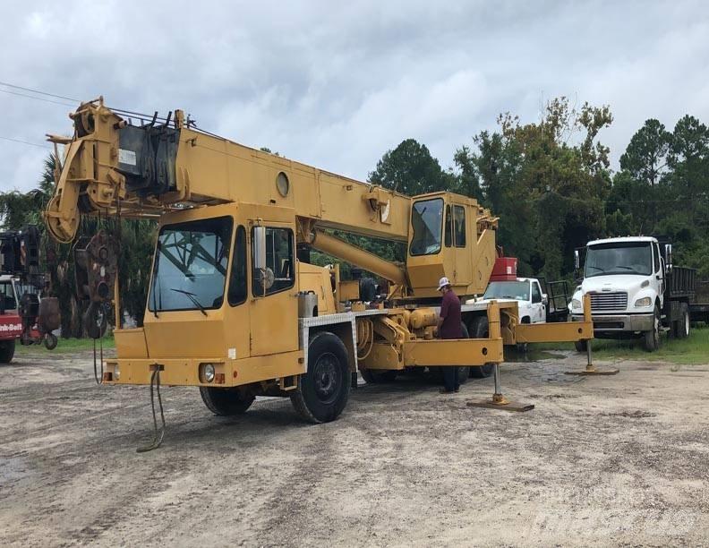 Daewoo DTC 35 Visurgājēji celtņi