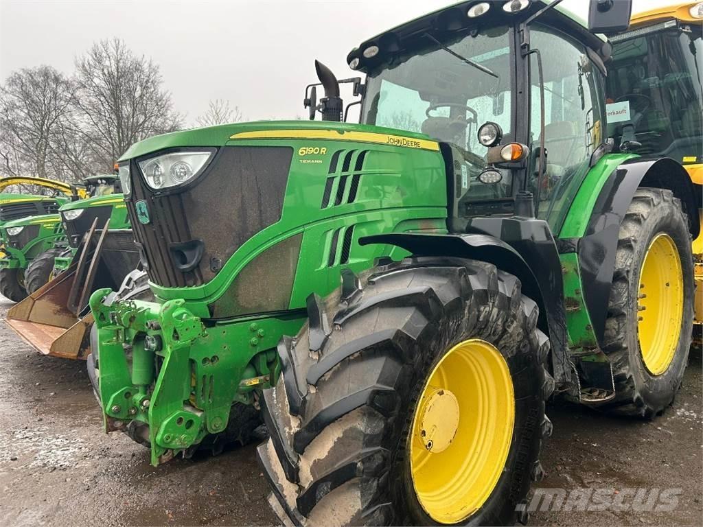 John Deere 6190R Traktori