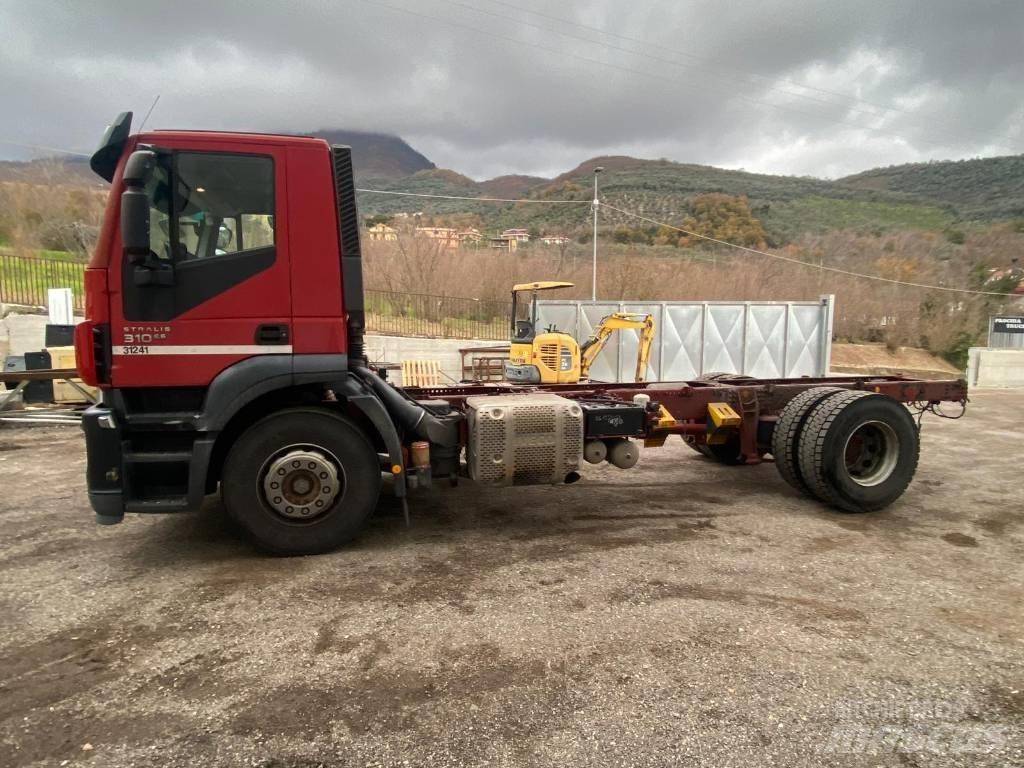 Iveco STRALIS 190S31 Evakuatori