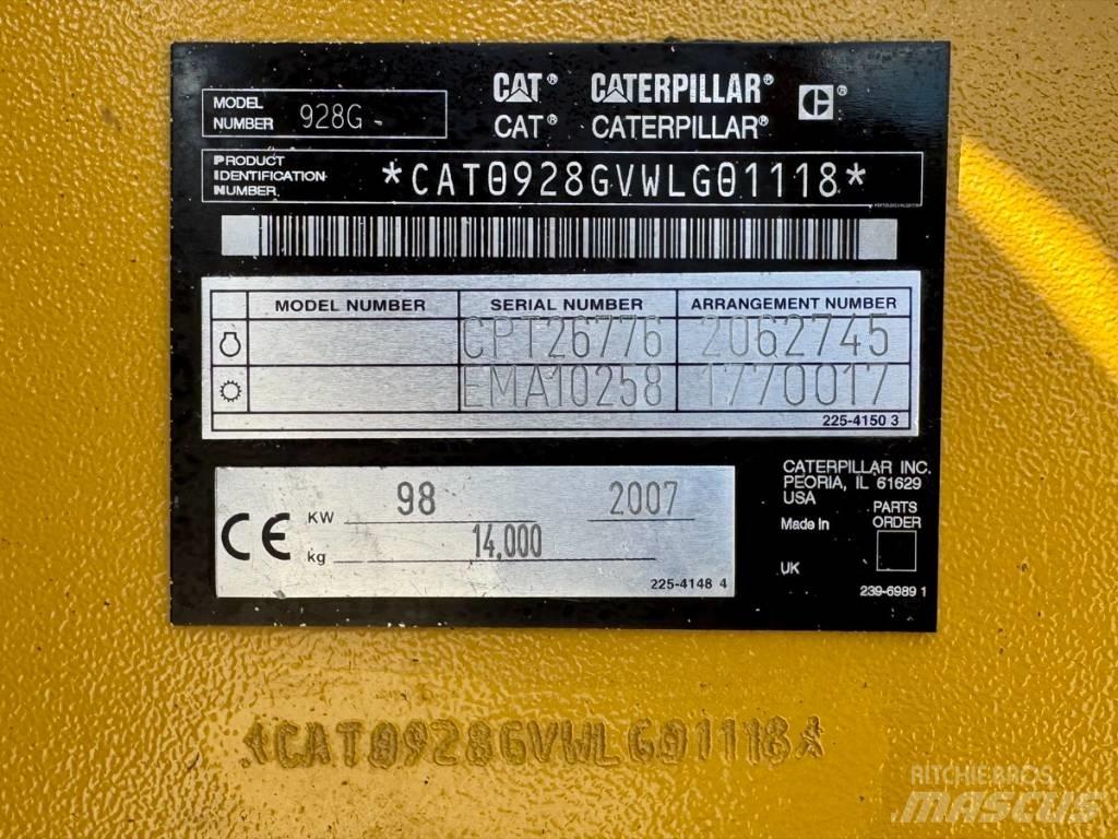 CAT 928 G z Iekrāvēji uz riteņiem