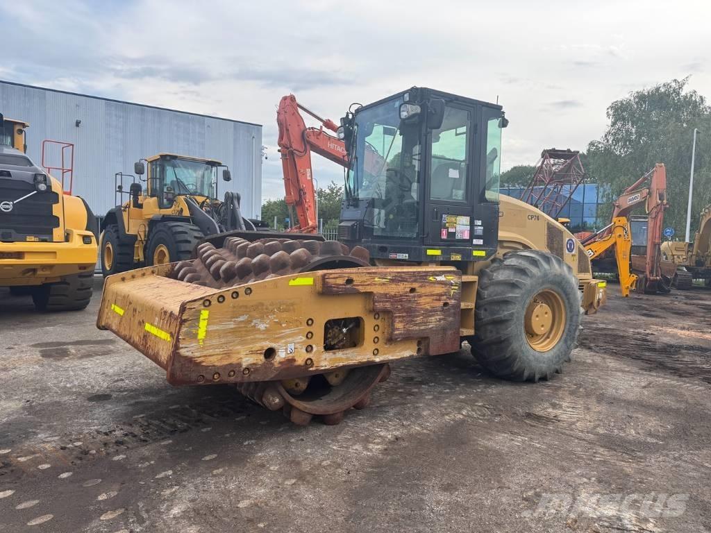 CAT CP 76 Vienvalča grunts veltņi