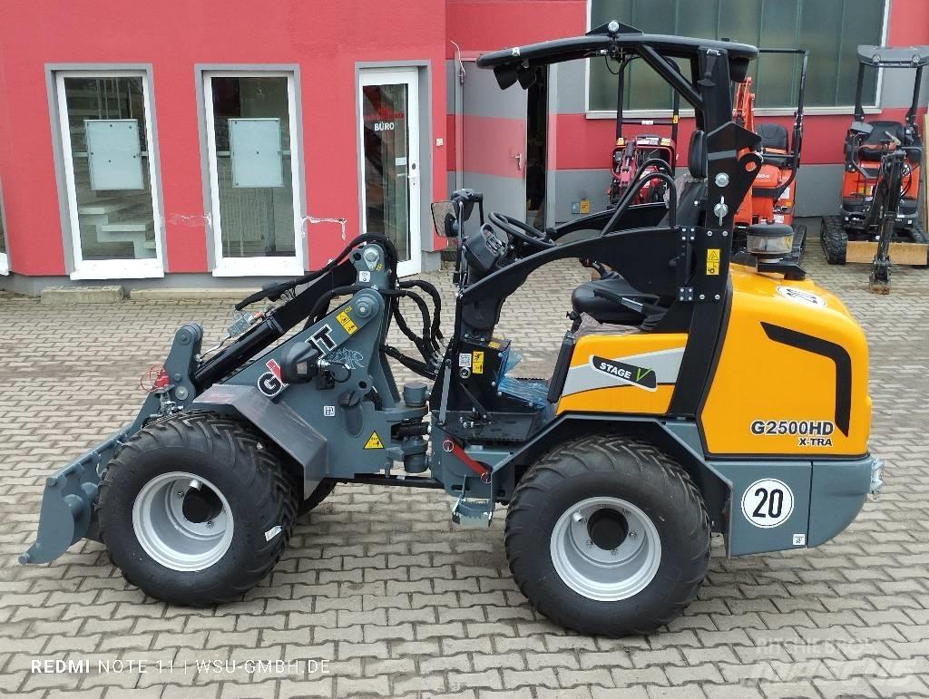 GiANT G2500 Xtra HD Lietoti riteņu kompaktiekrāvēji