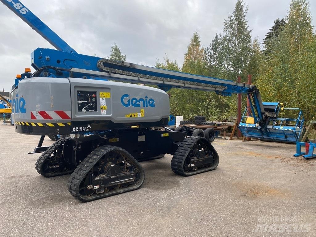 Genie S 65 xc TRAX Strēles pacēlāji