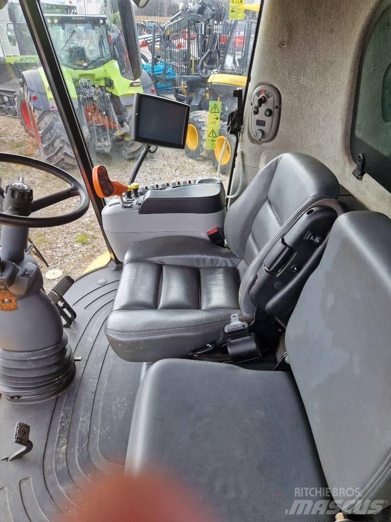 New Holland CX 8070 Ražas novākšanas kombaini