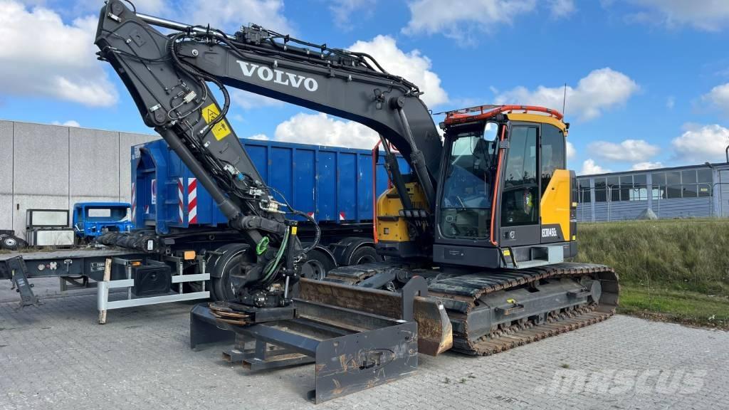 Volvo ECR145EL Kāpurķēžu ekskavatori