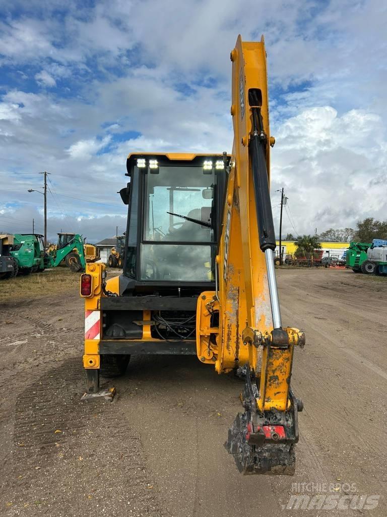 JCB 3 CX Ekskavatori-iekrāvēji