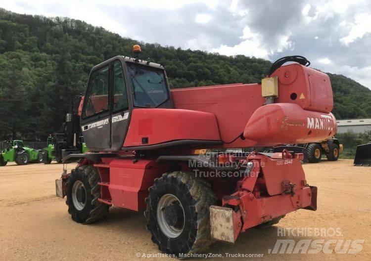 Manitou MRT 2540 Teleskopiskie manipulatori