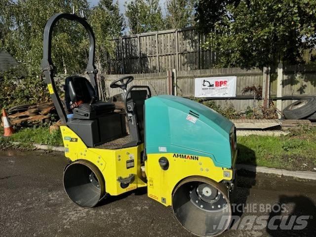 Ammann ARX 12 Divvalču grunts veltņi