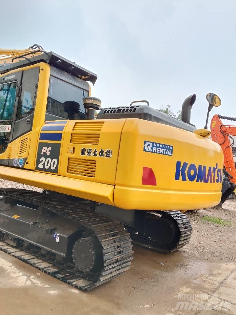 Komatsu PC 200-8N1 Kāpurķēžu ekskavatori