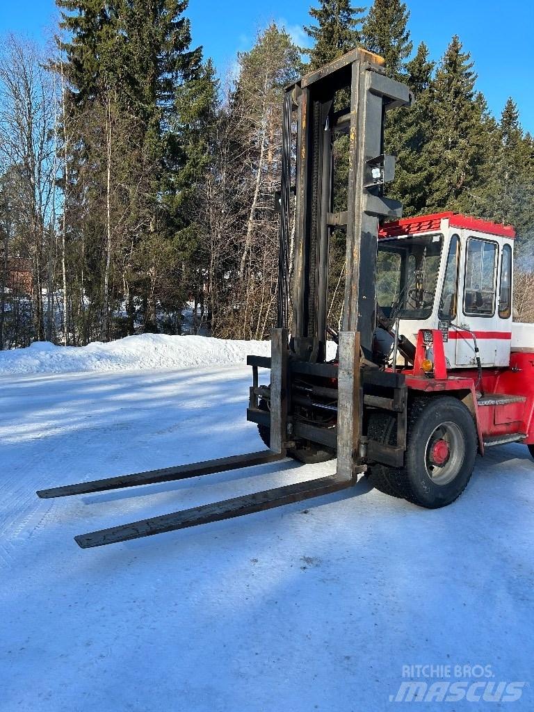 Svetruck 960-26 Tehnika ar dīzeļa dzinēju