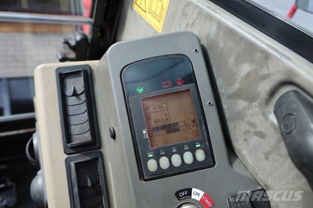 Yanmar SV100-2 Vidēja lieluma ekskavatori 7 t - 12 t