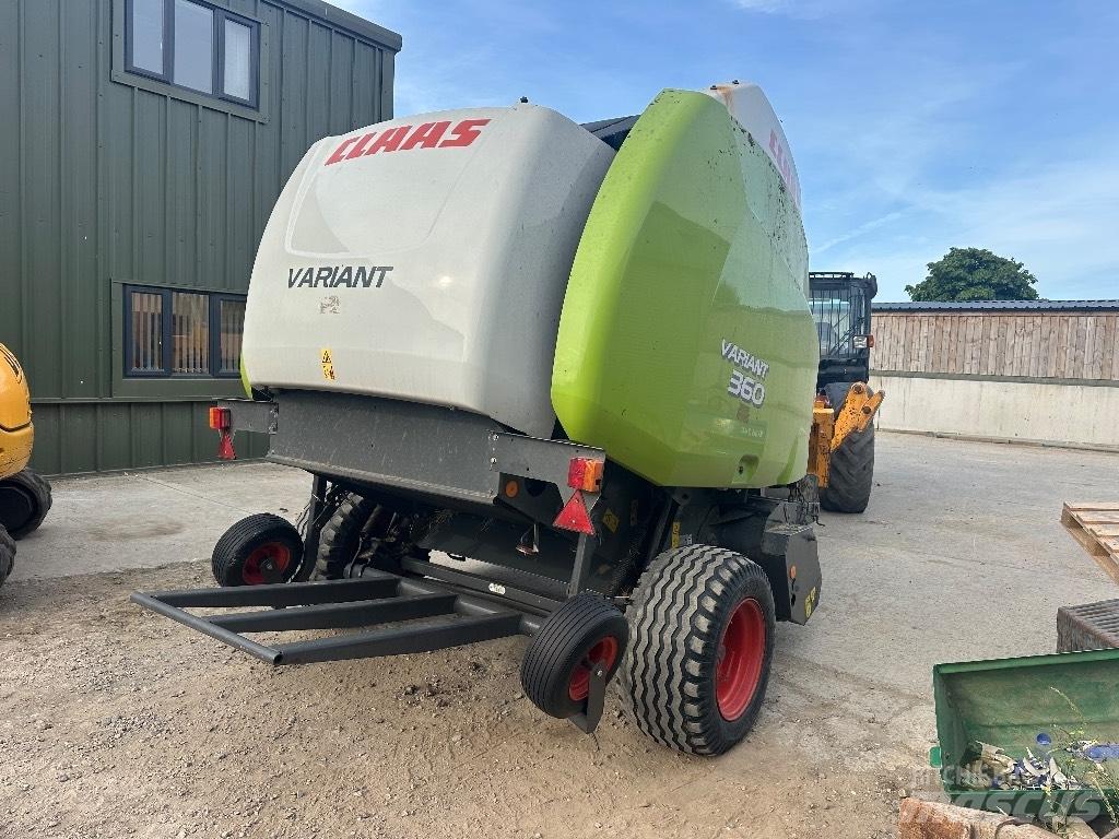 CLAAS Variant 360 Rituļu preses