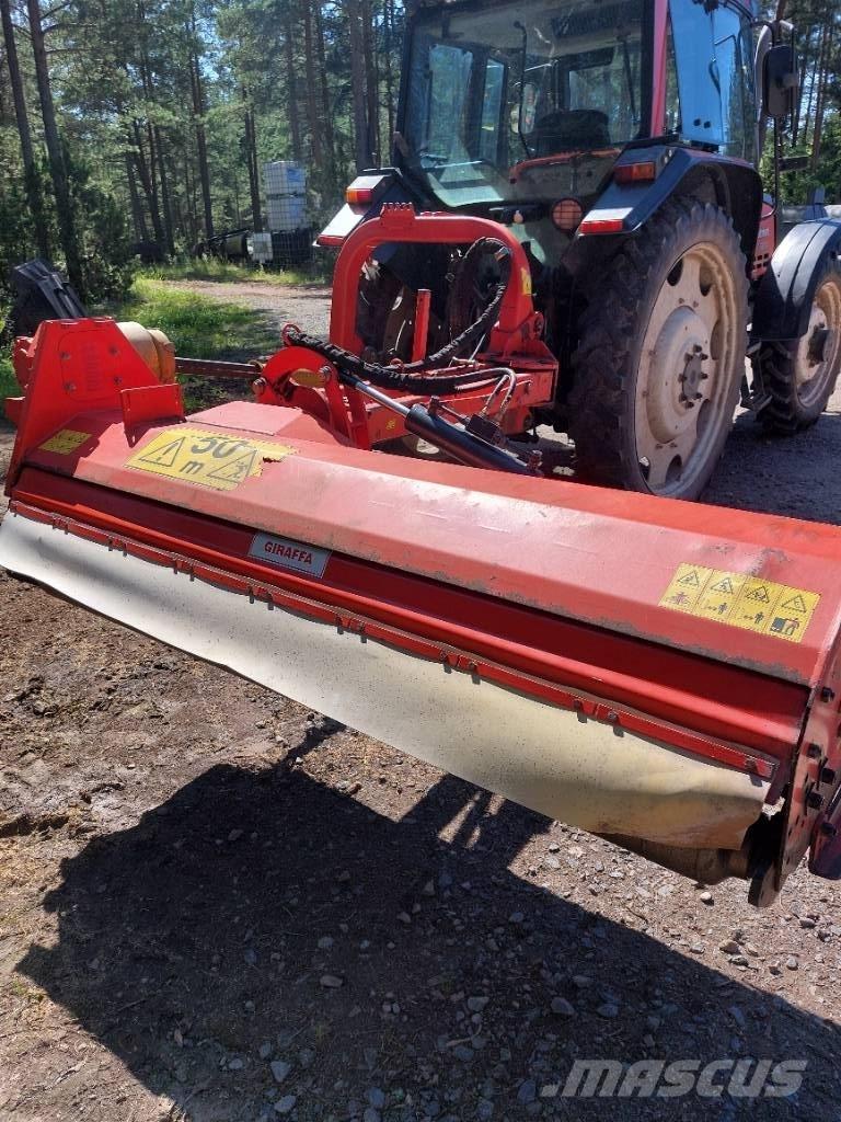Maschio Giraffa 210 Pļaujmašīnas/pašgājēji