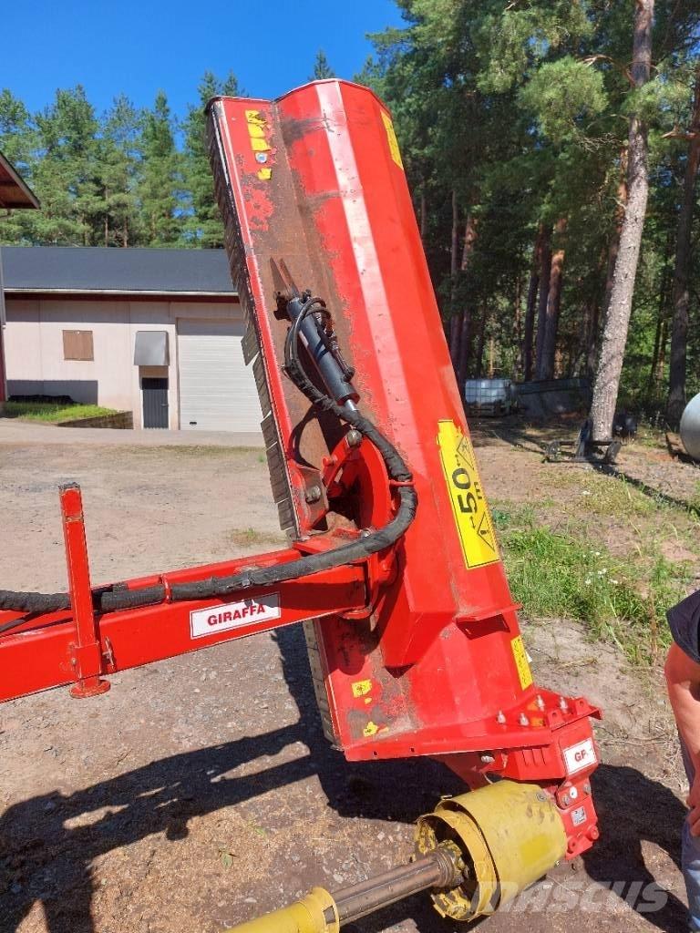 Maschio Giraffa 210 Pļaujmašīnas/pašgājēji