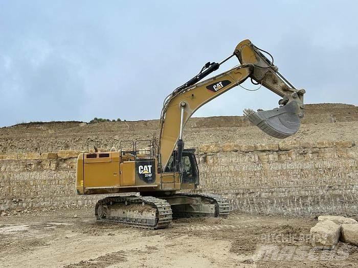 CAT 374 LME Īpašie ekskavatori