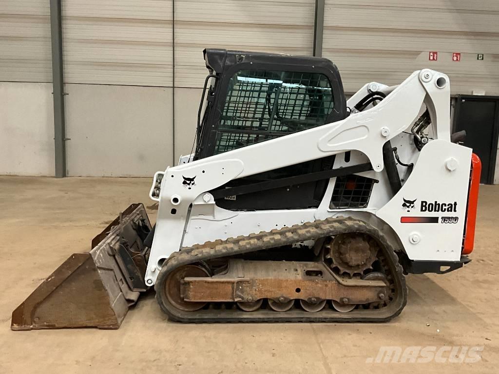 Bobcat T 590 Lietoti riteņu kompaktiekrāvēji