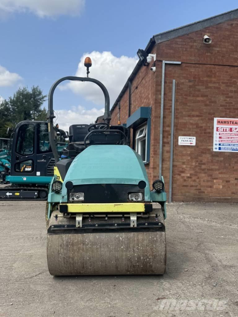 Ammann ARX 26 Divvalču grunts veltņi