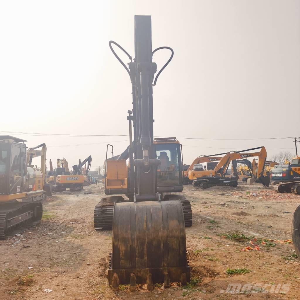 Hyundai R220LC-9S Kāpurķēžu ekskavatori