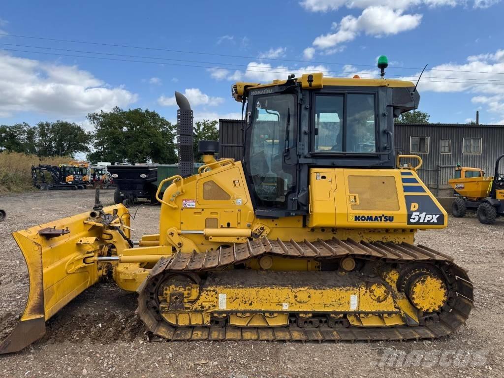 Komatsu D51PX-24 Kāpurķēžu buldozeri