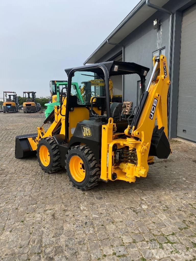 JCB 1 CX Ekskavatori-iekrāvēji