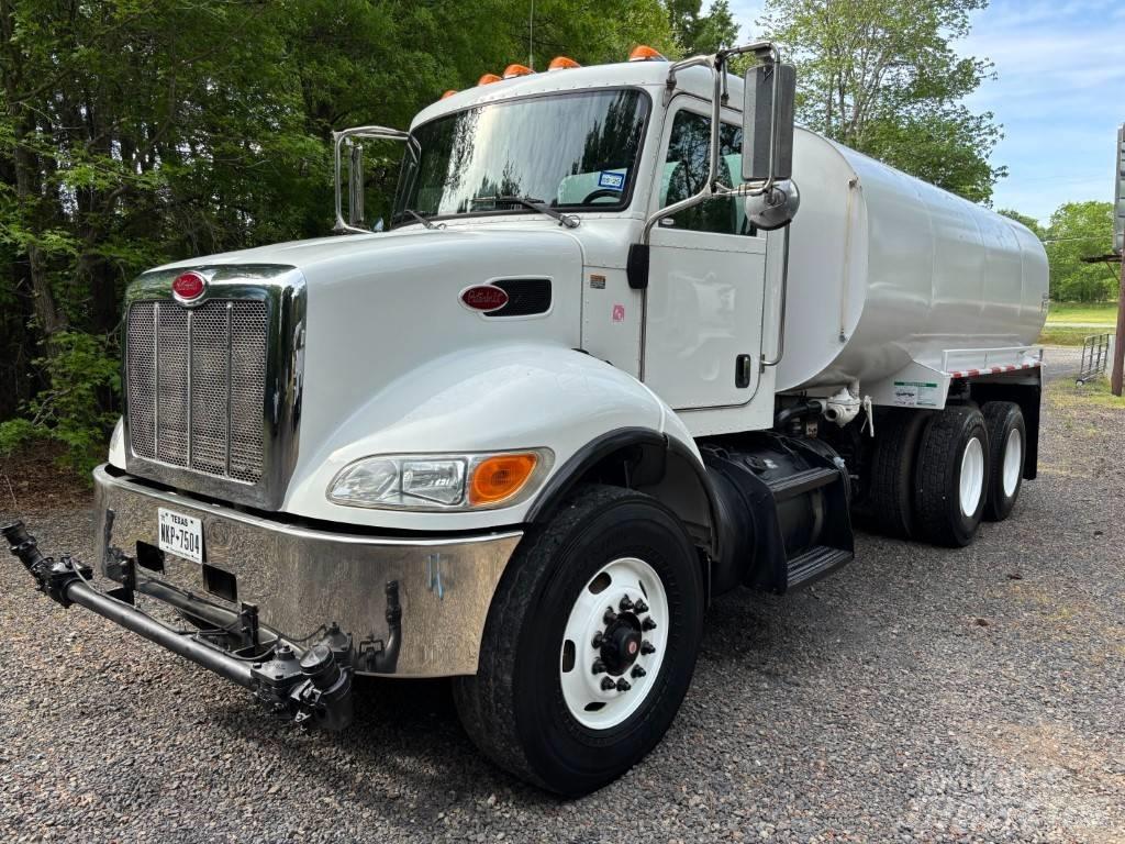 Peterbilt 348 Ūdens mašīnas