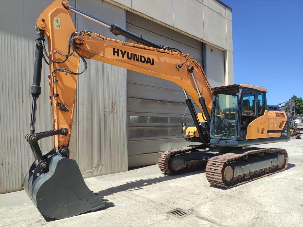 Hyundai HX 220 Kāpurķēžu ekskavatori