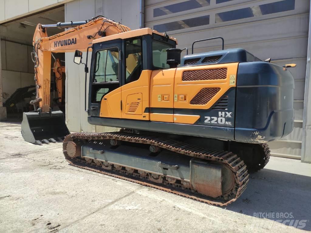 Hyundai HX 220 Kāpurķēžu ekskavatori