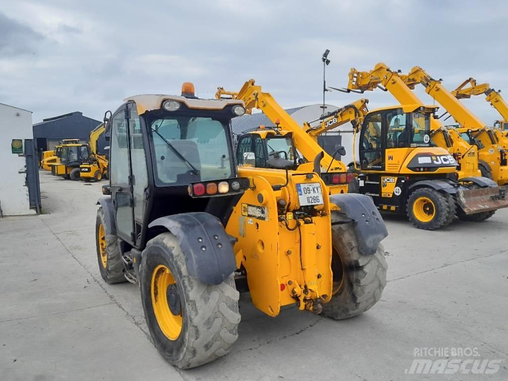 JCB 536-60 Teleskopiskie manipulatori
