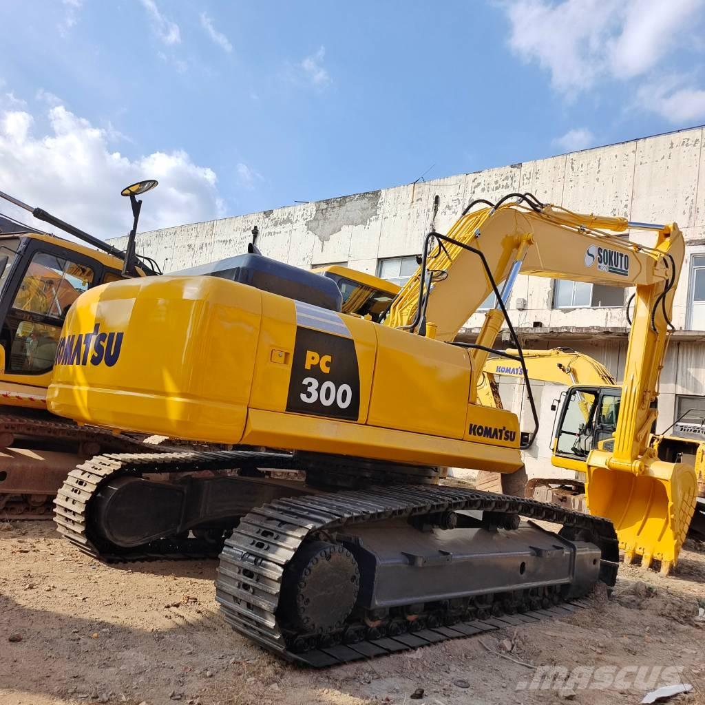 Komatsu PC 300-7 Kāpurķēžu ekskavatori