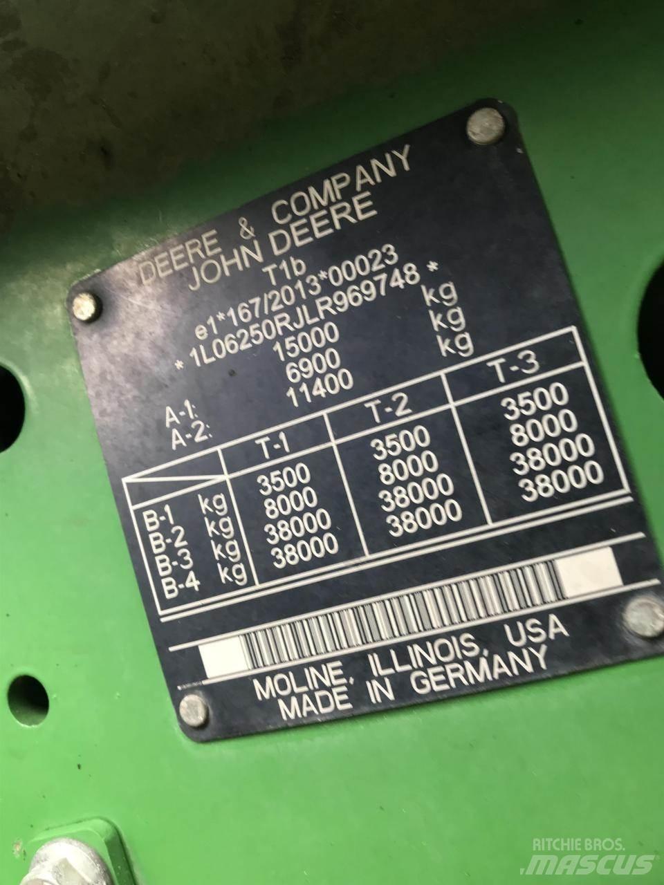 John Deere 6250R Traktori