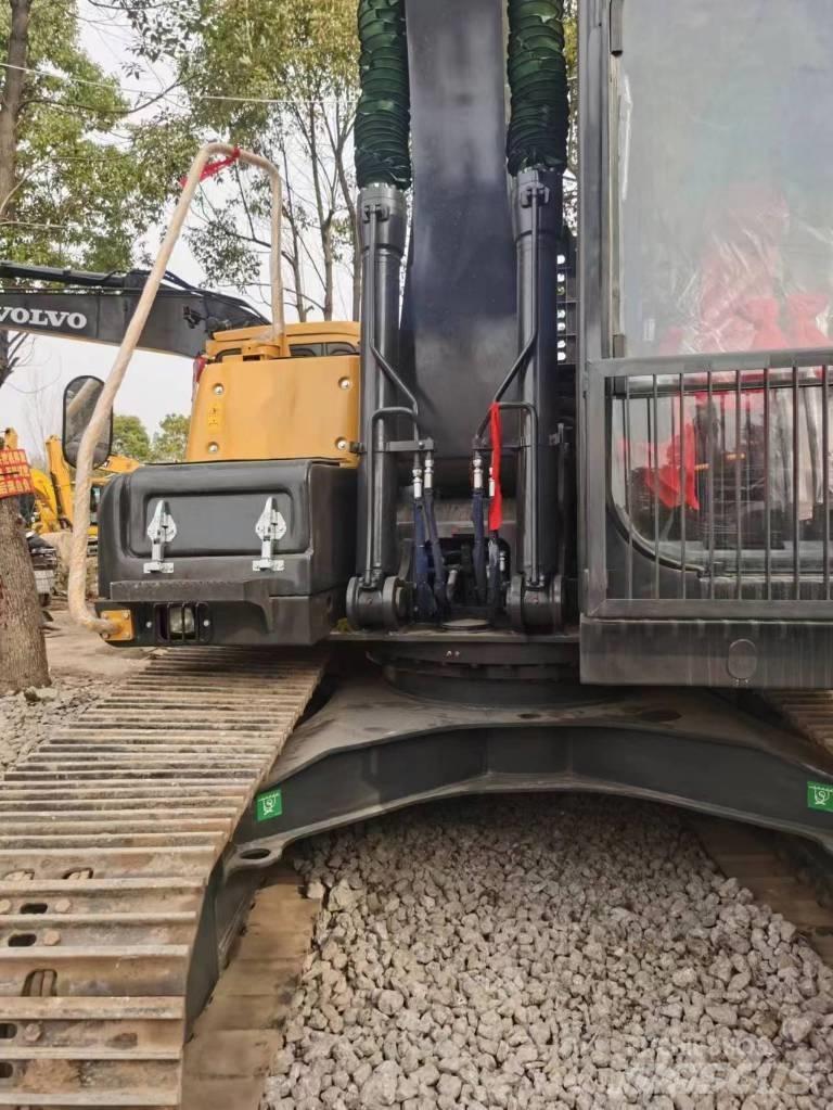 Volvo EC 140 Kāpurķēžu ekskavatori
