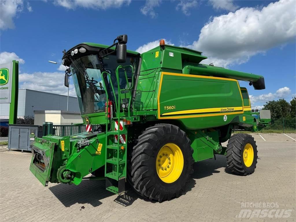 John Deere T560 HM Ražas novākšanas kombaini