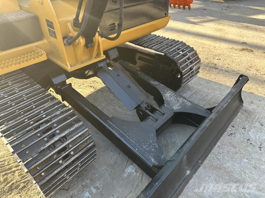 CAT 305.5E Kāpurķēžu ekskavatori