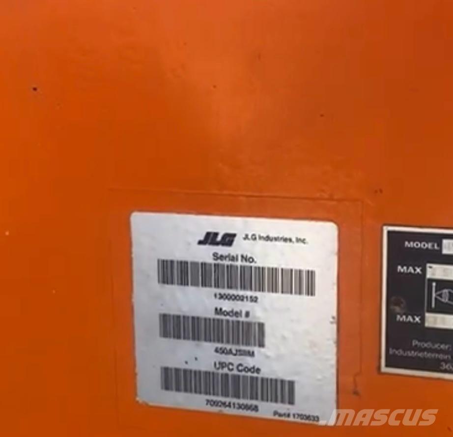 JLG AJ450 Strēles pacēlāji
