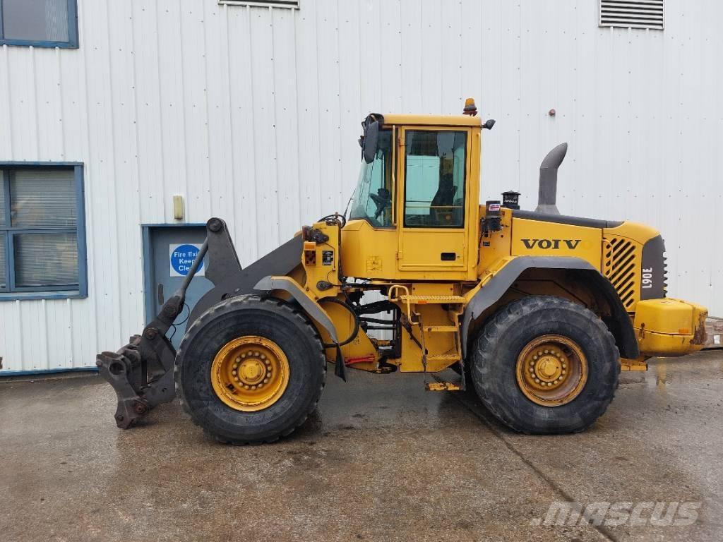 Volvo L90E Iekrāvēji uz riteņiem