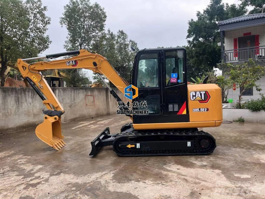 CAT 305.5E2 Kāpurķēžu ekskavatori