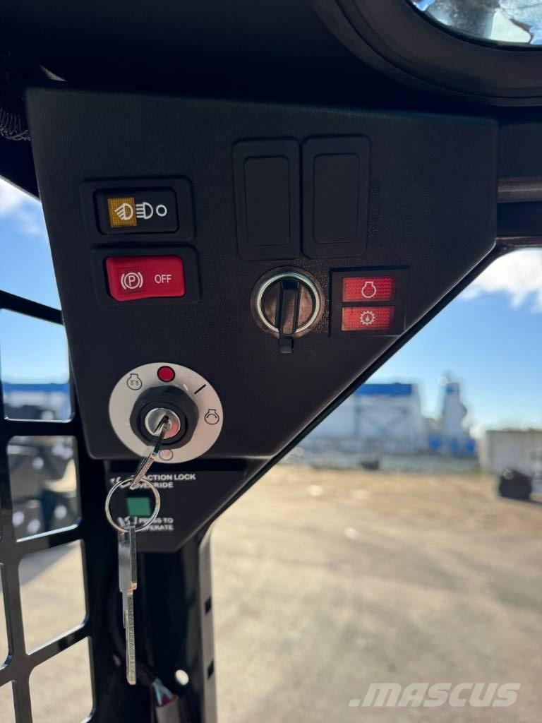 Bobcat S 70 Lietoti riteņu kompaktiekrāvēji