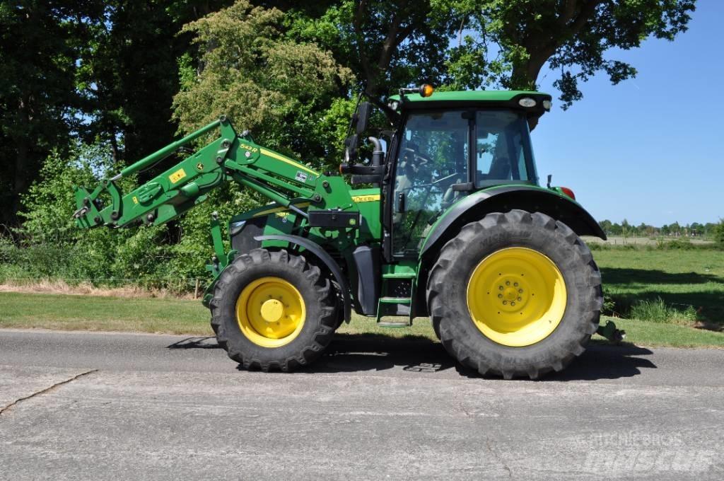 John Deere 5125R Traktori