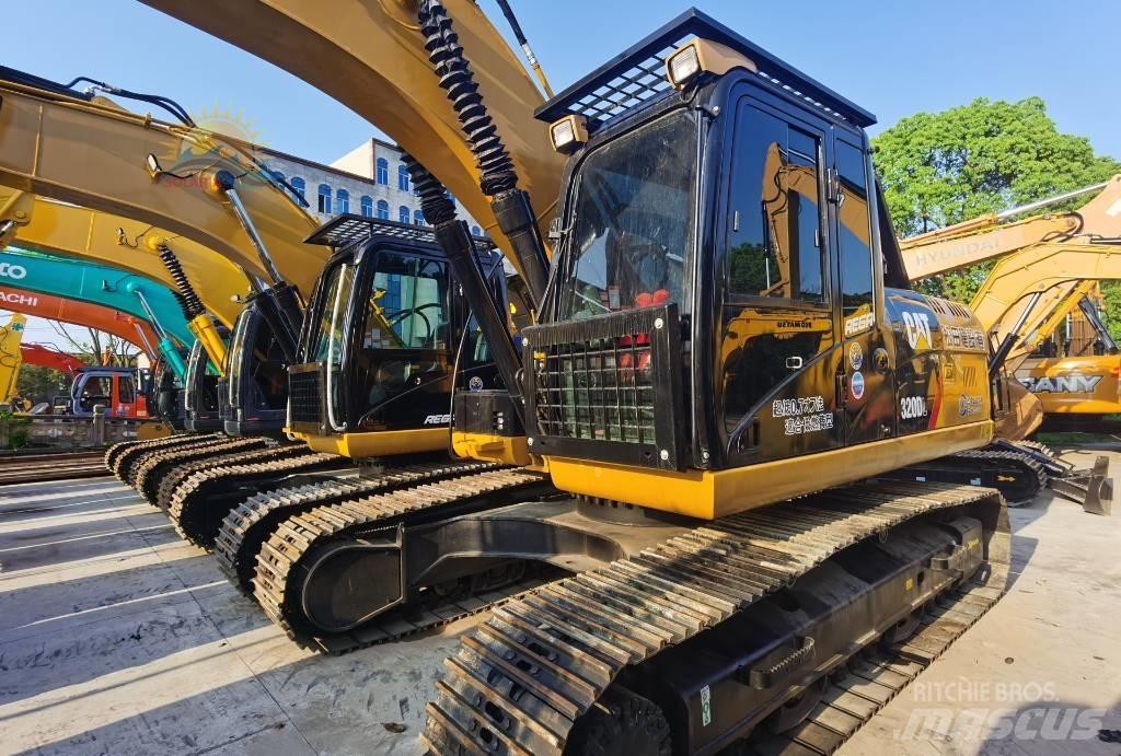 CAT 320 D L Kāpurķēžu ekskavatori