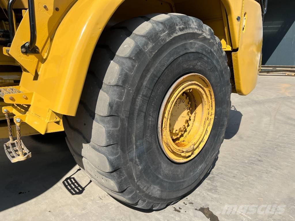 CAT 740 Water Truck Ūdens mašīnas