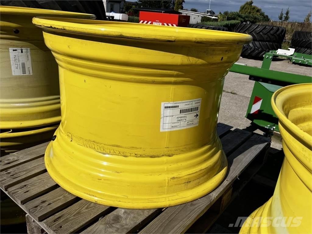 John Deere 20x30 Riepas, riteņi un diski